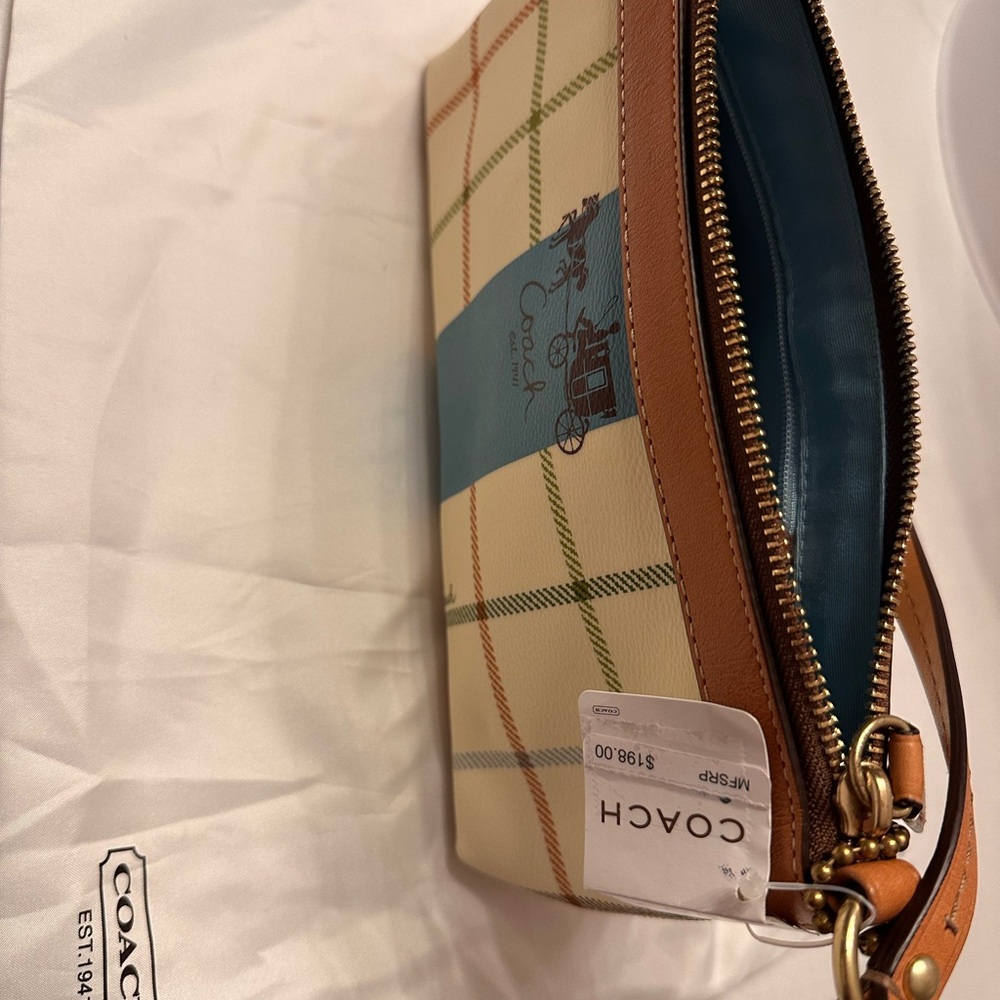 Coach Women's Beige and Blue Plaid Shoulder Bag - Picture 6 of 11